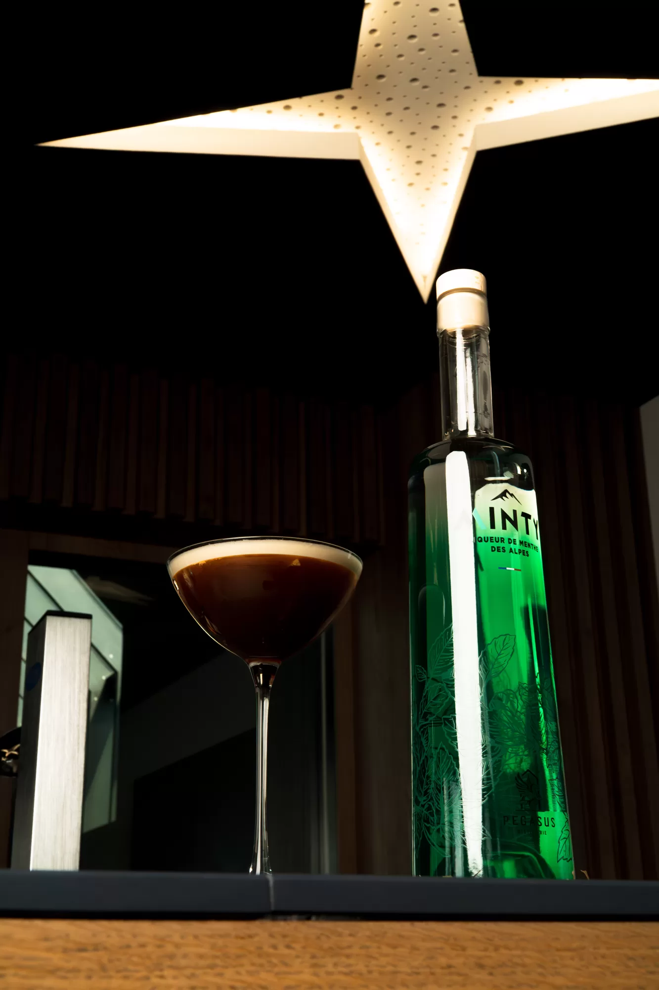 Bouteille Pegasus et cocktail signature